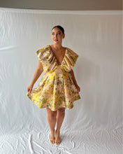 Load image into Gallery viewer, FLORAL JACQUARD BUBBLE PLUNGE DRESS
