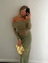 Load image into Gallery viewer, YASMIN OFF THE SHOULDER MAXI
