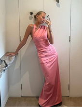 Load image into Gallery viewer, GIACOMO GOWN
