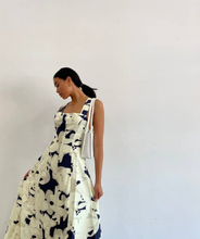 Load image into Gallery viewer, MARQUEZ MAXI DRESS - PRINT
