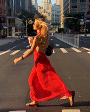 Load image into Gallery viewer, DISTRICT MAXI - RED
